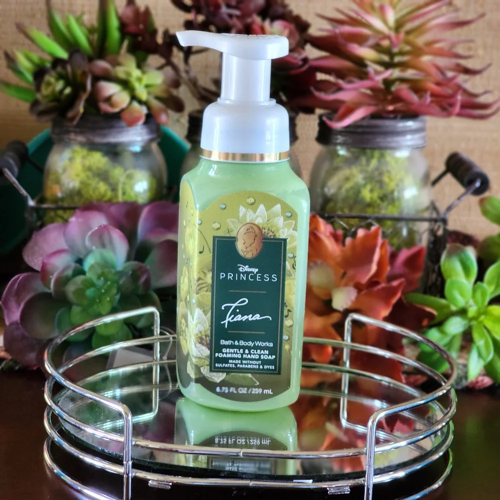 Disney X BBW Princess Tiana Bundle Foaming Handsoap & Shower Gel - Picture 3 of 6